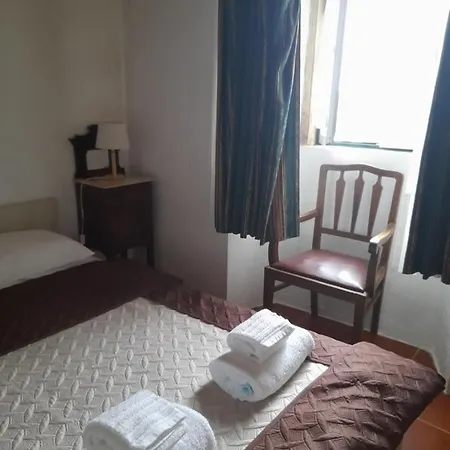 Casa Dos Terranhos 度假居 托马尔