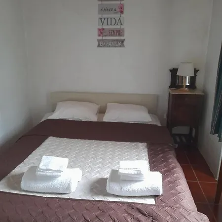 Casa Dos Terranhos 度假居 托马尔