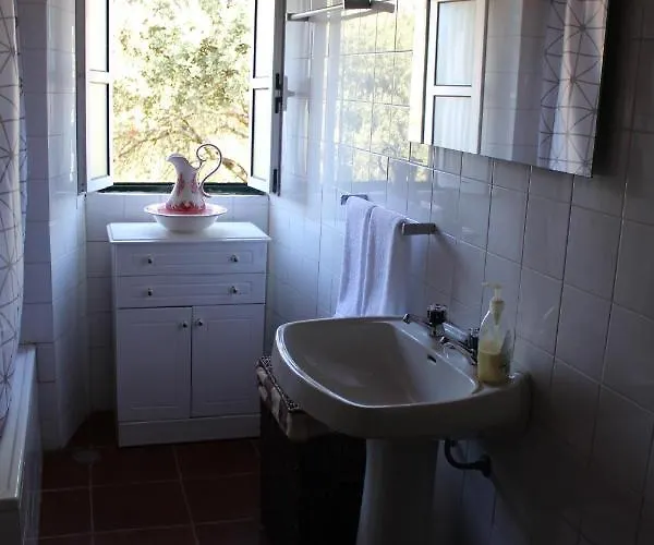 Casa Dos Terranhos Dom wakacyjny *