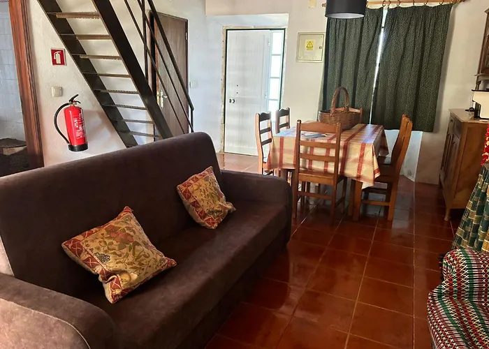 Casa Dos Terranhos Dom wakacyjny Tomar